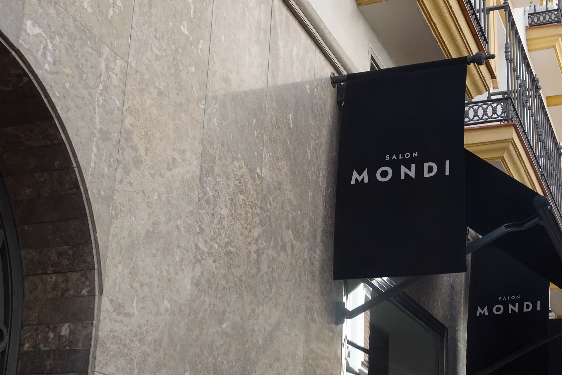 store_front-min store_front-min